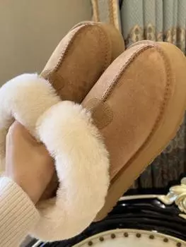 Small thick-soled low-top snow boots women s fur integrated 2025 new one-pedal winter wool cotton shoes 35