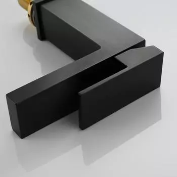 Смеситель для небольшой раковины в ванной комнате из 100% цельной латуни, новейший роскошный дизайн, крепление на палубе, черный, золотой, хром, серебристый, квадратный