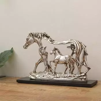 Смола Серебряная Статуэтка Бегущей Лошади Выставочный Экспонат | Предметы Домашнего Декора для Холла, Гостиной и Спальни | Смола Выставочный Экспонат Домашнего Декора 13x9 Inch серебряный