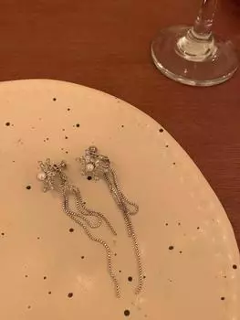 Снежинка кисточка спираль клипса для ушей элегантные лицо - формирующие маленькие серьги