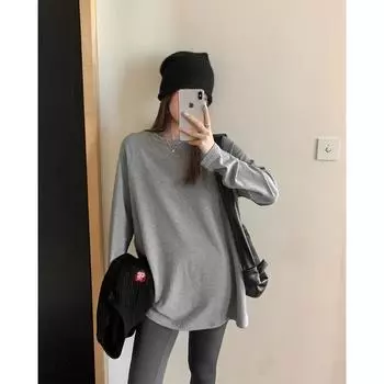 Сочетайте с брюками-акулами, теплой рубашкой с длинными рукавами и женским осенне-зимним свитшотом, а также со свободным топом средней длины. S