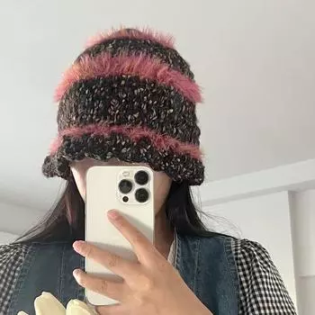 Сочетание цветов великолепное! Пушистая вязаная шапка Doudou плюшевая панама женская термозащитная шерстяная панама Average size (56-58cm)