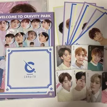 Содержимое первого комплекта фан-клуба Cravity Lovity