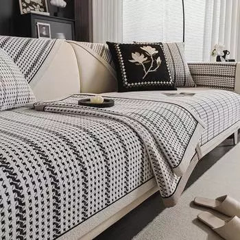 Sofa Slipcover French Sofa Mat Chenille Sofa Cover Four Seasons Universal Striped Couch Cushion Dust-proof Non-slip Living Room 70x70