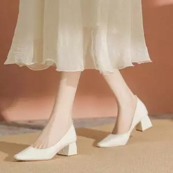 Soft leather not tired feet square head high heels medium heel thick heel single shoes women s grandma shoes new 34 чёрный