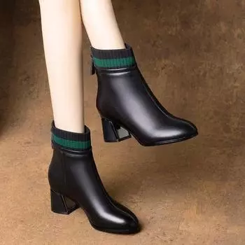 Soft leather short boots women s 2024 autumn and winter new women s non-slip warm Martin boots women s velvet cotton boots 35