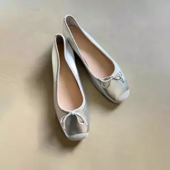 Soft leather silver square head bow light mouth leather thin Mary Jane shoes women s flat ballet shoes 35