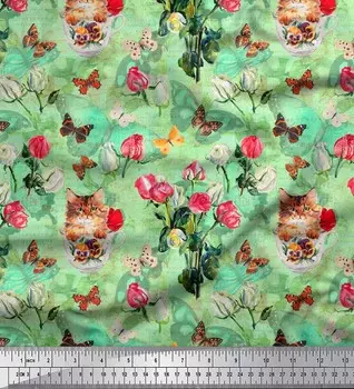 Soimoi Green Poly Crepe Fabric Cat | Насекомые и бутоны роз с цветочным принтом Швейная ткань BTY 42 дюйма 42 Inch Wide - Poly Crepe зелёный