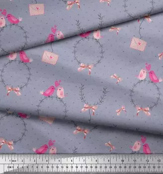 Soimoi Grey Japan Crepe Satin Fabric Bird, Wreath & Bow Fashion Decor Ткань с принтом метр 42 дюйма 42 Inch Wide - Poly Crepe зелёный