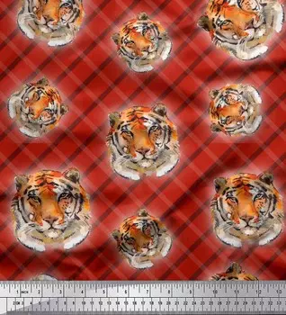 Soimoi Japan Crepe Satin Fabric Check & Tiger Face Animal Print Fabric на метр 42 дюйма 42 Inch Wide - Poly Crepe красный