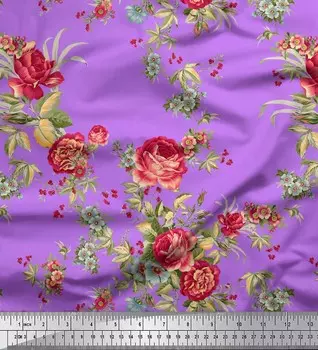 Soimoi Japan Crepe Satin Fabric Листья, красные ягоды и розы Цветочный декор Ткань с принтом метр 42 дюйма 42 Inch Wide - Poly Crepe бежевый