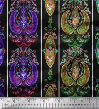 Soimoi Japan Crepe Satin Ткань с этническим принтом в полоску и пейсли на метр 42 дюйма 42 Inch Wide - Poly Crepe красный