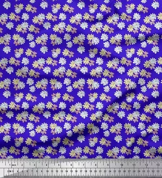 Soimoi Синий Поли Креп Ткань Ромашки Цветочный Декор Ткань Печатный метр 42 дюйма 42 Inch Wide - Poly Crepe синий