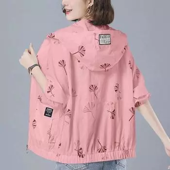 Солнцезащитная одежда для женщин, легкая куртка с длинными рукавами, летняя одежда для людей среднего возраста, свободный солнцезащитный костюм больших размеров с капюшоном M белый