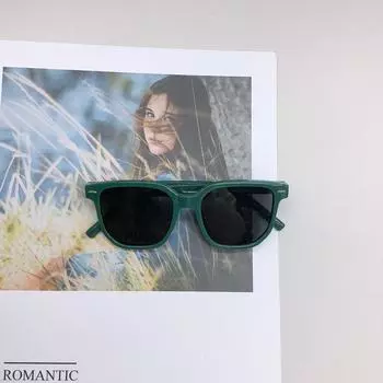 Солнцезащитные очки для путешествий с защитой от ультрафиолета Детские солнцезащитные очки Модные детские солнцезащитные очки Персонализированные вогнутые очки темно-зеленого