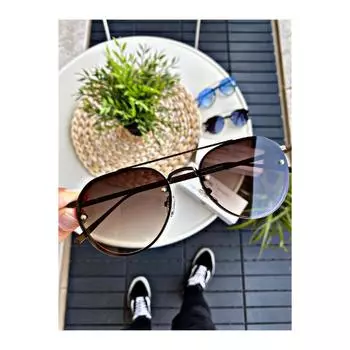 Солнцезащитные очки для женщин