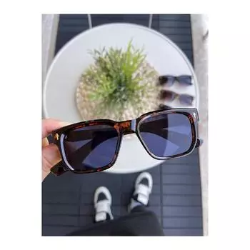 Солнцезащитные очки для женщин