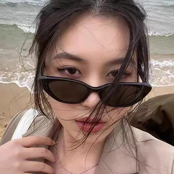 Солнцезащитные очки Модные очки Маленькая оправа Простые ретро Индивидуальные треугольные кошачий глаз Изящные ювелирные изделия Leopard grey lens