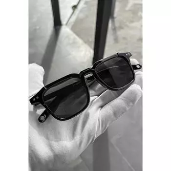 Солнцезащитные очки унисекс нового сезона