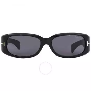 Солнцезащитные очки унисекс Tom Ford Corey дымчатые прямоугольные FT1064 01A 59