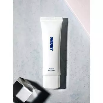 Солнцезащитный крем Sneaky Tone Up Spf50+ Pa++++ 50 мл