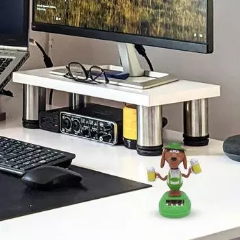 Солнечная батарея, танцующая качающаяся голова, пивная собака, симпатичное украшение, собака, солнечная машинка, автоматическая качели, фигурка, украшения для животных CZECH REPUBLIC