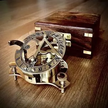 Солнечные часы-компас 3 дюйма с красивой деревянной коробкой в старинном стиле в подарок
