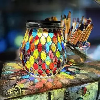 Солнечный фонарь, интеллектуальное управление, зарядка формы, солнечная красочная яркая отделка сада, энергосбережение на солнечной энергии на открытом воздухе красный