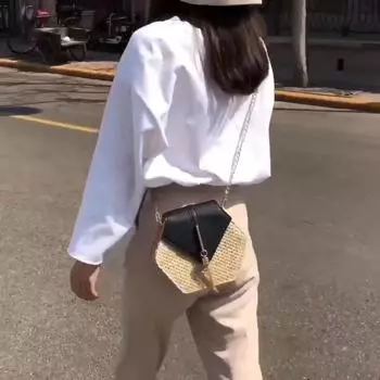 Соломенная сумка для женщин, новые модные сумки из искусственной кожи, женские летние пляжные сумки из ротанга 19*20.5*6.5cm чёрный