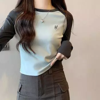 Соответствующая цвету внутренняя часть стиль облегающий длинный рукав футболка для женщин ранняя весна новый стиль правое плечо круглый вырез дизайн верхняя основа S