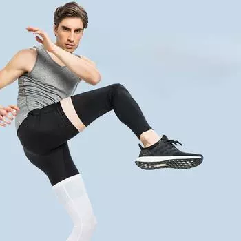 Сотовые баскетбольные противоударные дышащие короткие наколенники для бега на открытом воздухе, фитнеса, профессиональных спортивных наколенников S чёрный