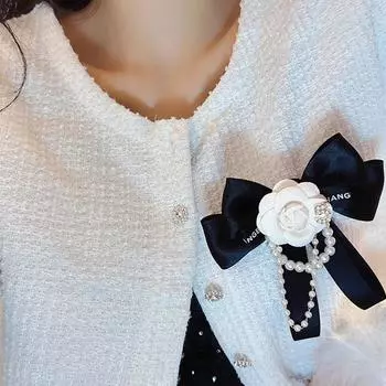 Современная брошь-бантик из атласной ткани, нежная ретро-роза, высококлассный темпераментный аксессуар One Size чёрный