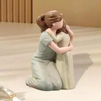 Современная фигурка обнимающейся матери и дочери, расписанная вручную, из смолы, семейное украшение ко Дню матери Style 1