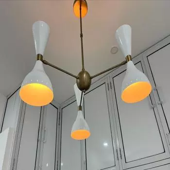 Современная люстра Stilnovo с тремя рожками, ручная работа, 6 лампочек, светильник середины века, итальянские дизайнерские люстры из необработанной латуни и белого цвета, декоративные