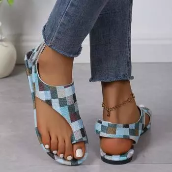 Современные сандалии на плоской подошве с пряжкой на ремешке, разноцветные повседневные женские туфли для взрослых, распродажа 2024 года, новые женские сандалии в этническом стиле с мелким каблуком 41