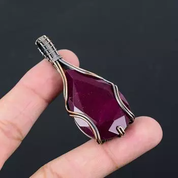 Созданный в лаборатории рубиновый драгоценный камень из чистой медной проволоки, обернутый ювелирными изделиями ручной работы 2.56 Inches розовый