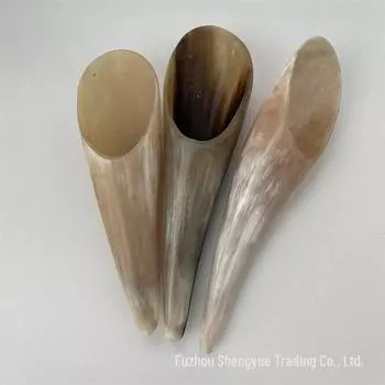 Спа-набор Horn: Доска для скребка, чайная ложка, расческа, массажная палочка (10-27 см) Horn tube 10-13cm