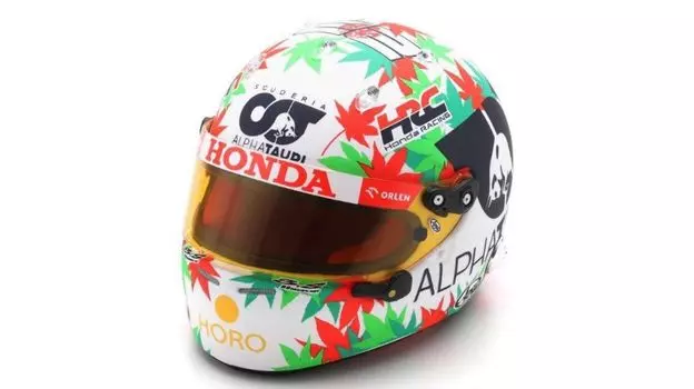 Spark Helmet Scuderia AlphaTauri Yuki Tsunoda 2023 F1 Italian GP 1/5