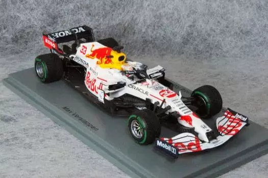 Spark Red Bull Racing Honda RB16B 2021 F1 Turkish GP 2nd place Verstappen 1/43 #33 M. Thank you