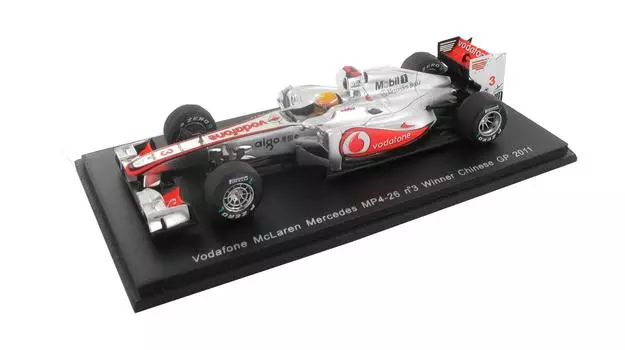 Spark Vodafone McLaren Mercedes No3 Winner Chinese GP 2011 Завершенный продукт 1/43 MP4-26 L.Hamilton