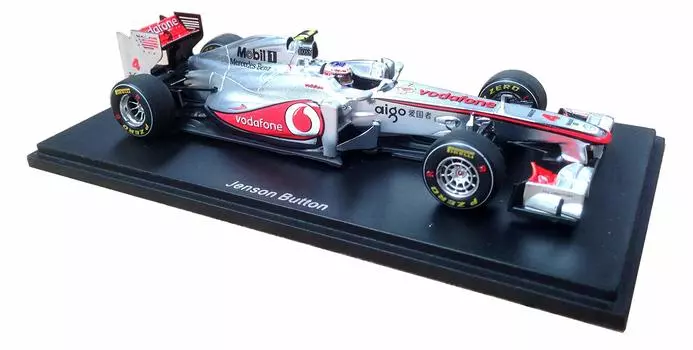 Spark Vodafone McLaren Mercedes No4 4rd Chinese GP 2011 Завершенный продукт 1/43 MP4-26 J.Button
