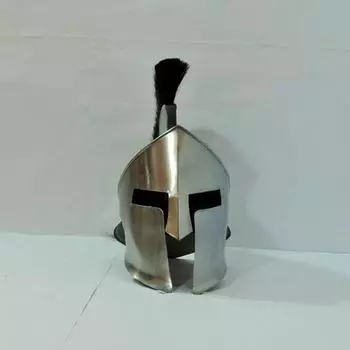 Спартанский шлем Roman 300 Movie Helmet Черный плюмаж