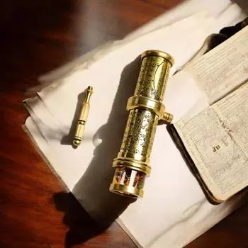 СПЕЦИАЛЬНЫЙ КАЛЕЙДОСКОП, Жидкий калейдоскоп, Уникальный персонализированный калейдоскоп, Подарок модному дизайнеру, Призматический калейдоскоп