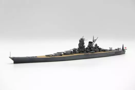 Special Series Japanese Navy Battleship Yamato in Plastic Model 1/700 No.1 (Completed 1947)