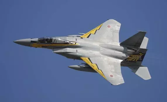 Спецвыпуск 60-летия истребительной авиации «Hasegawa Eagle Force» 1/72 F-15J «Air Self-Defense 2» чёрный
