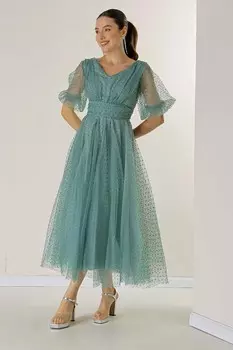 Спереди и сзади, с V-образным вырезом, с короткими рукавами-фонариками, на подкладке, с рисунком бутона, серебристое платье из ткани георгина