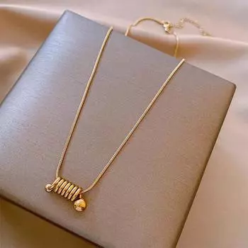 Спиральное двойное ожерелье из бусины на ключице Холодный ветер Ниша Простая личность Темперамент Новый тренд Ювелирные изделия Модное ожерелье из титановой стали