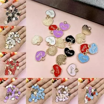 Сплав капает масло Мода 20 шт. Материал ручной работы Свободные бусины DIY Ювелирные аксессуары для браслета Серьги Изготовление маленьких бусинок в форме сердца любви белый