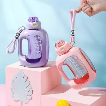 Спортивная бутылка для воды со шнурком емкостью 1500 мл, герметичная пластиковая соломенная чашка для ПК, не содержащая бисфенола-А, портативная посуда для напитков, уличный дорожный чайник для кемпинга 1500ML фиолетовый