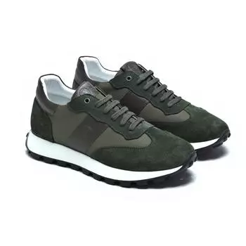 Спортивные кроссовки на шнуровке и без шнуровки из натуральной телячьей кожи